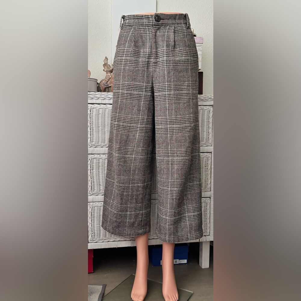 Vintage Glen Check Wide Leg Cropped Pants 100% Wool Beige Black Pattern Size 4